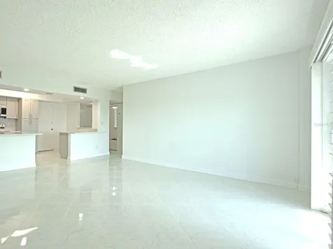 205 Highway A1a #501 Satellite Beach FL 32937