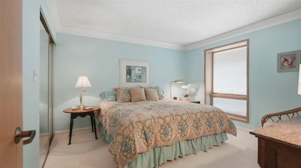 910 Pinellas Bayway S Tierra Verde FL 33715