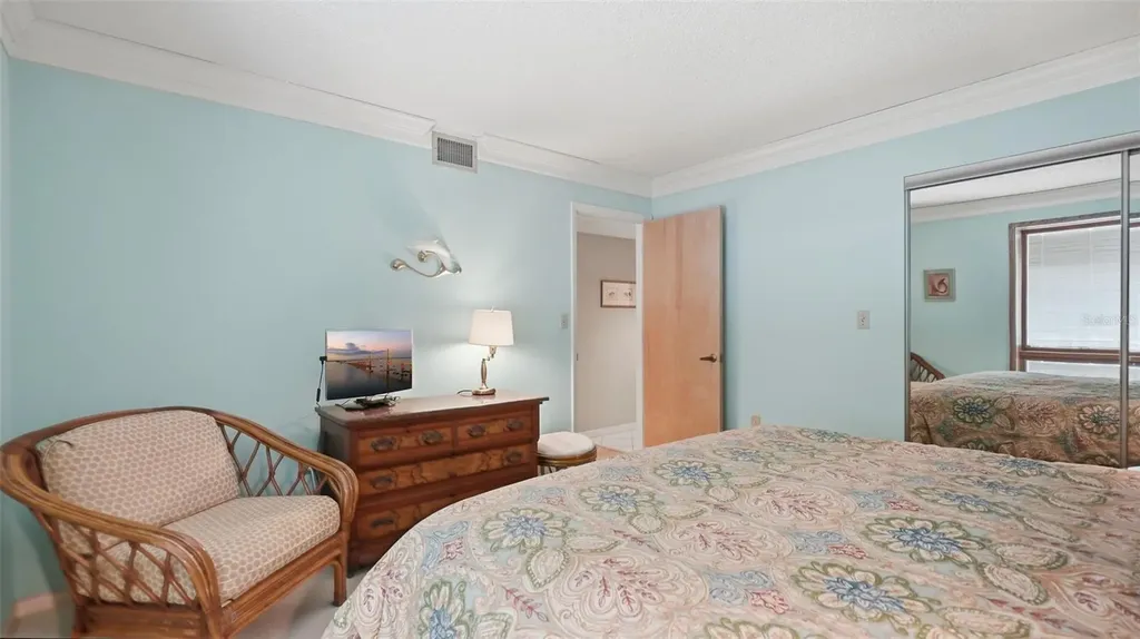 910 Pinellas Bayway S Tierra Verde FL 33715