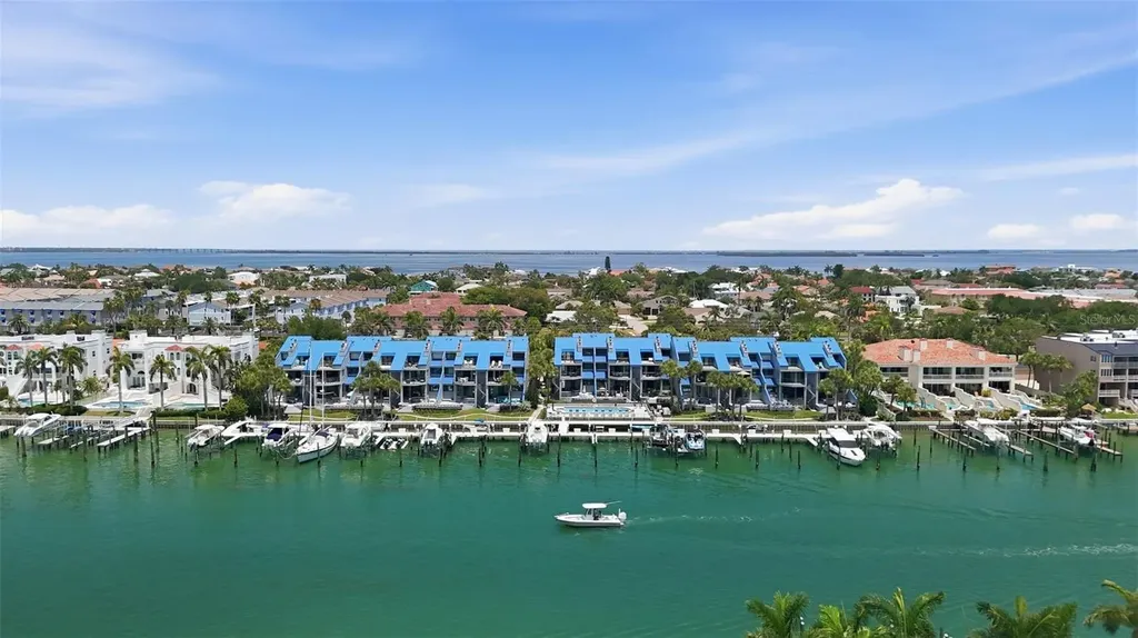910 Pinellas Bayway S Tierra Verde FL 33715