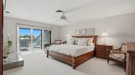 910 Pinellas Bayway S Tierra Verde FL 33715