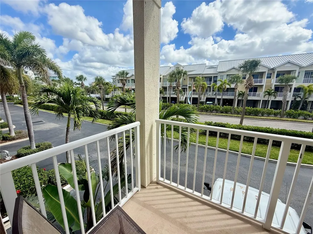448 Bahia Beach Boulevard Ruskin FL 33570