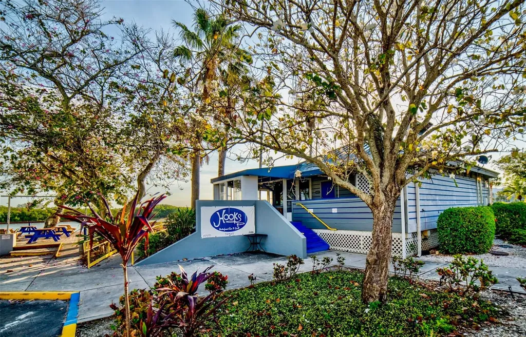448 Bahia Beach Boulevard Ruskin FL 33570