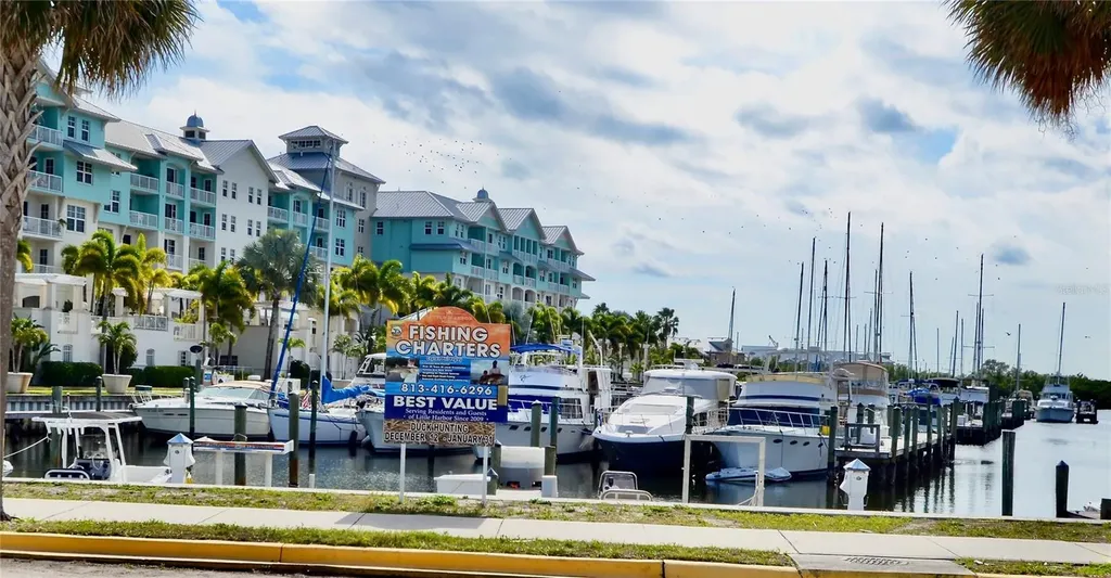 448 Bahia Beach Boulevard Ruskin FL 33570