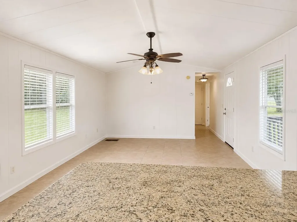 21771 SE 62nd Street Morriston FL 32668