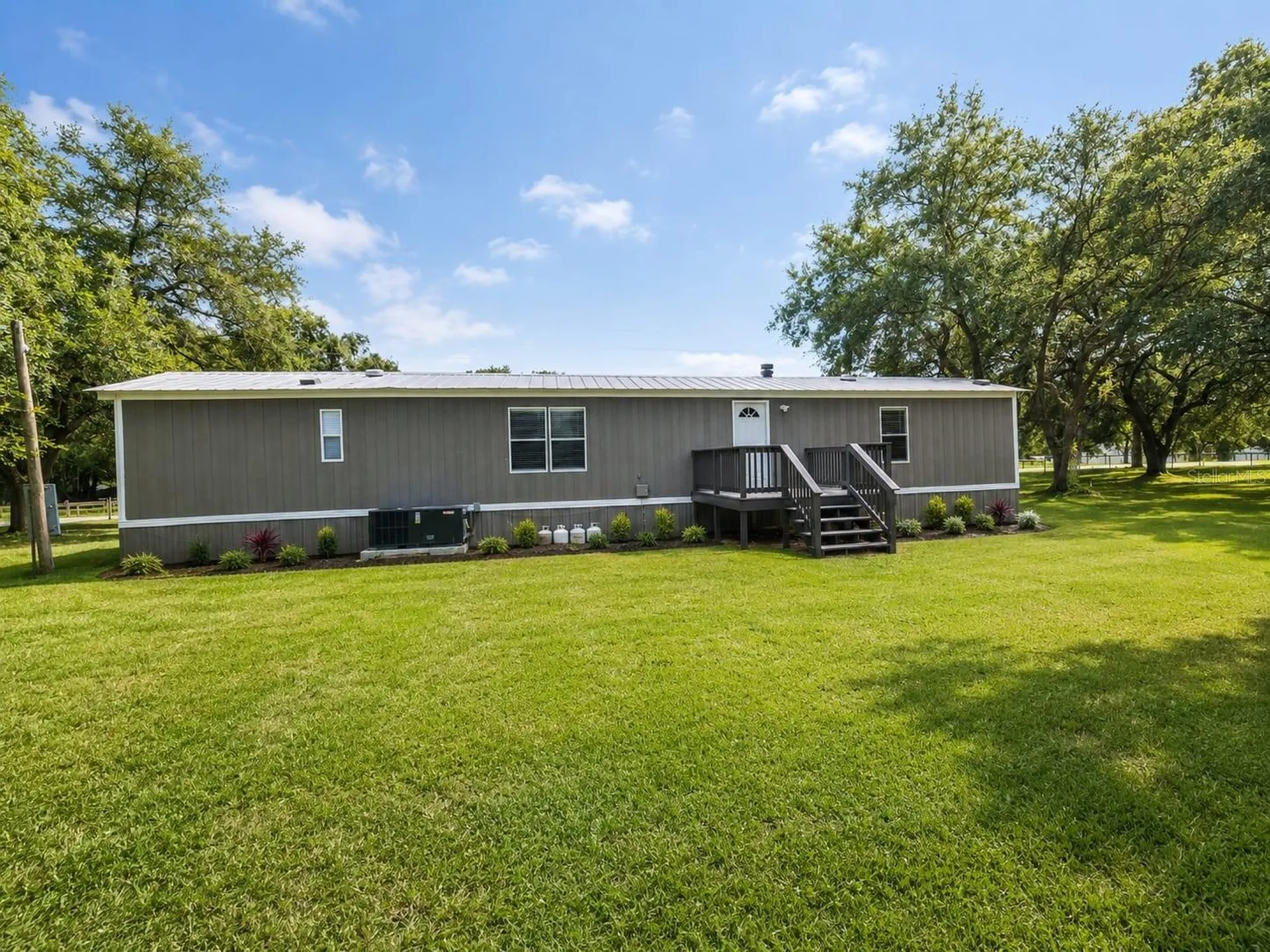 21771 SE 62nd Street Morriston FL 32668