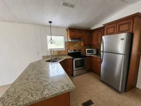 21771 SE 62nd Street Morriston FL 32668
