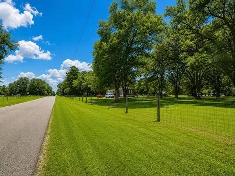 21771 SE 62nd Street Morriston FL 32668