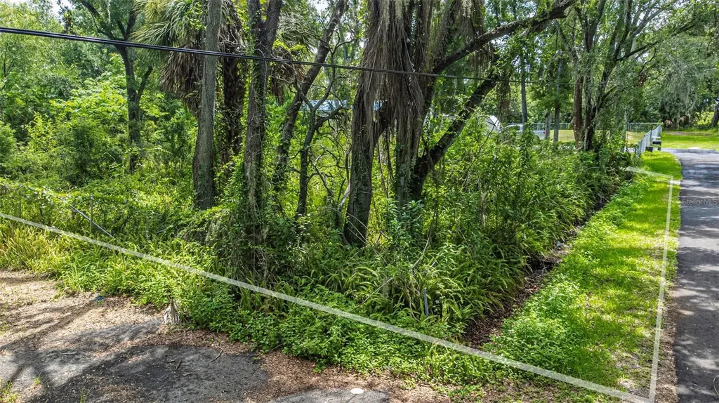 Tbd Lake Avenue Tampa FL 33619