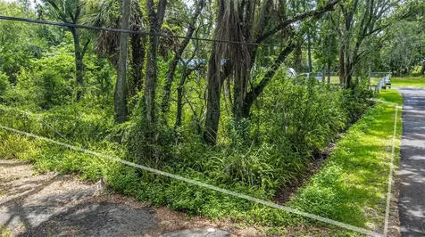 Tbd Lake Avenue Tampa FL 33619