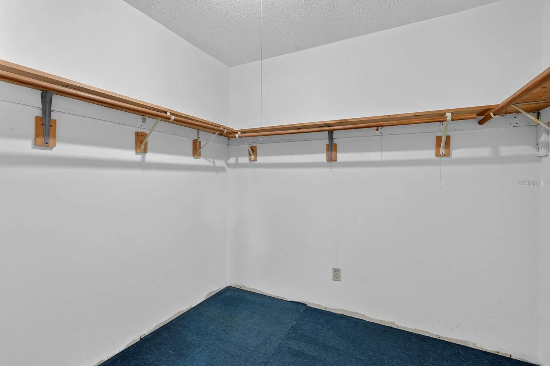 131 Dunn Avenue San Mateo FL 32187