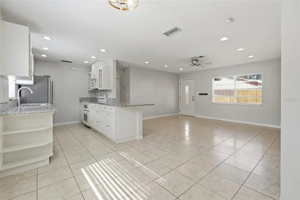 1915 Colleen Street Sarasota FL 34231