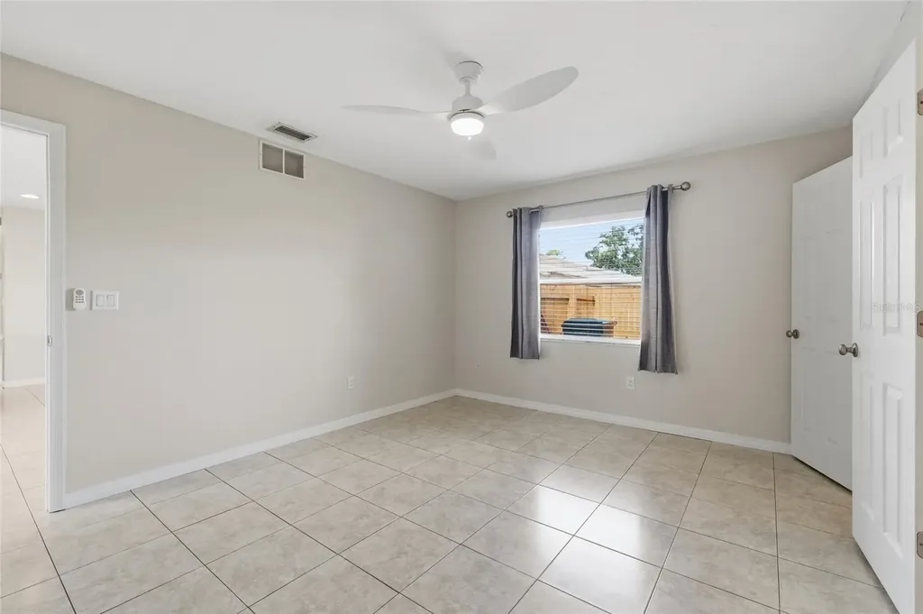 1915 Colleen Street Sarasota FL 34231