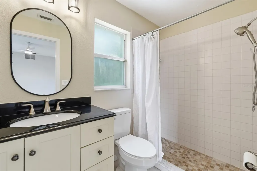 1915 Colleen Street Sarasota FL 34231