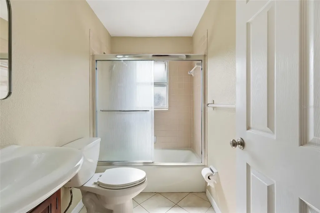 1915 Colleen Street Sarasota FL 34231