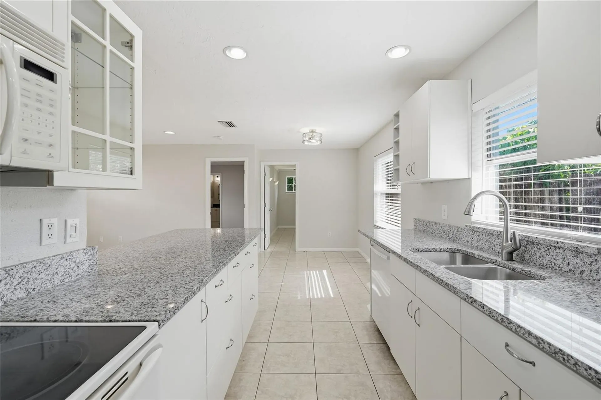 1915 Colleen Street Sarasota FL 34231