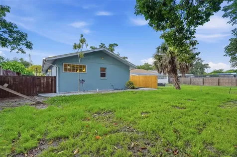 1915 Colleen Street Sarasota FL 34231