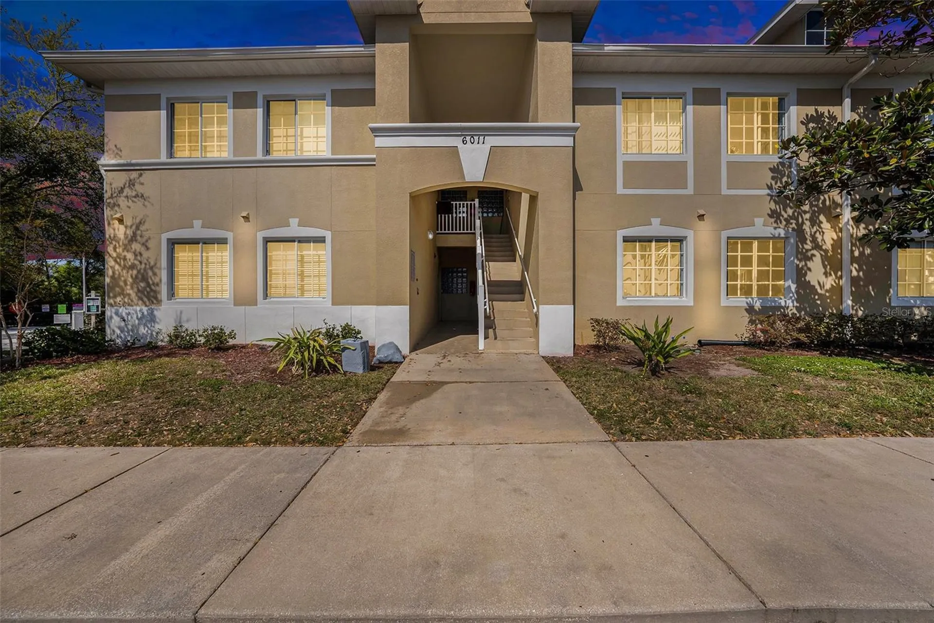 6011 Skydale Way Riverview FL 33578