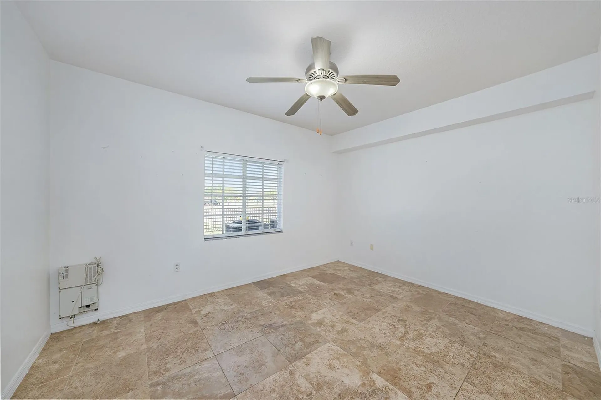 6011 Skydale Way Riverview FL 33578