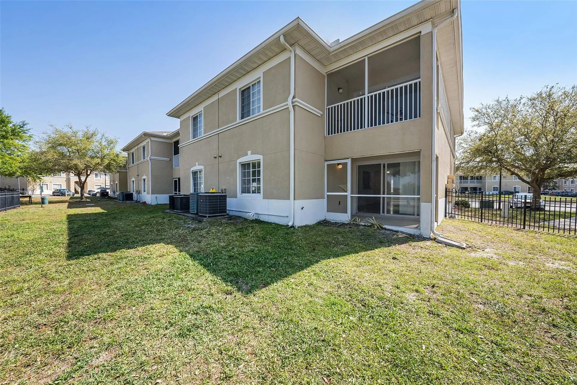 6011 Skydale Way Riverview FL 33578