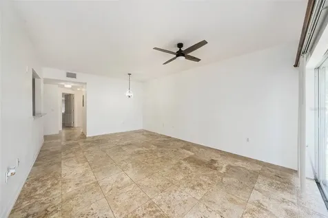 6011 Skydale Way Riverview FL 33578