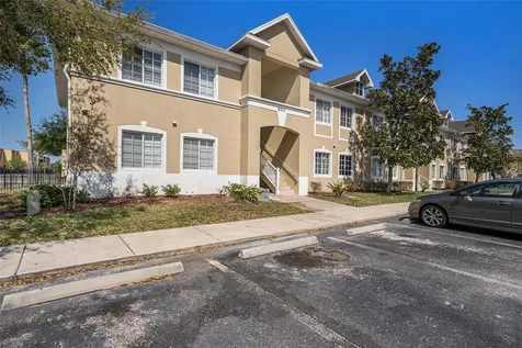6011 Skydale Way Riverview FL 33578