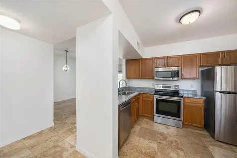6011 Skydale Way Riverview FL 33578