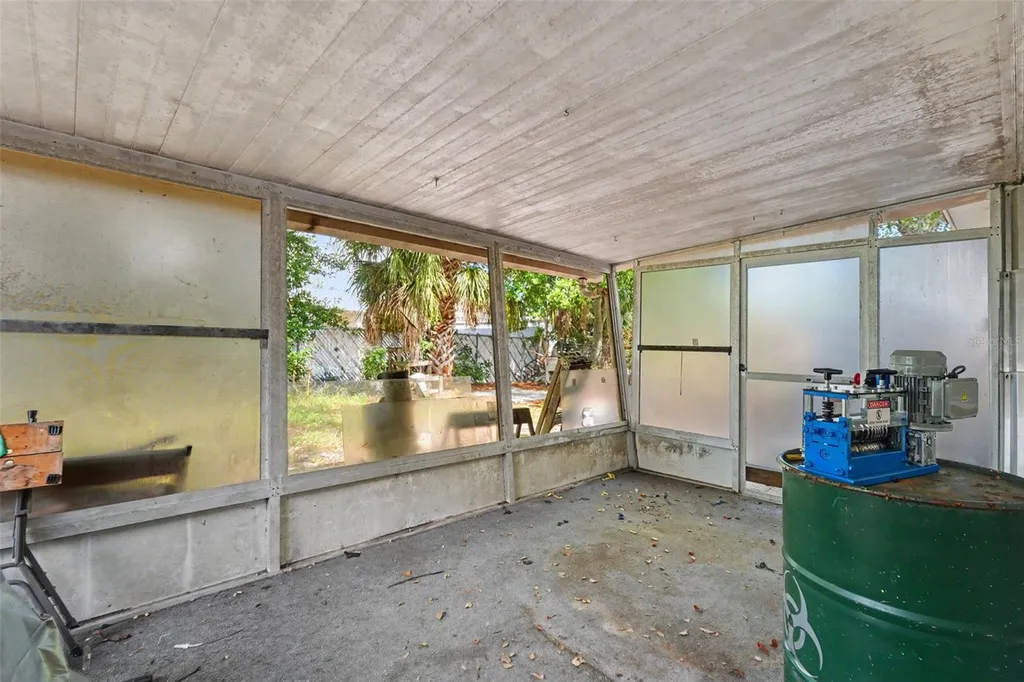 3317 Bainbridge Drive Holiday FL 34691