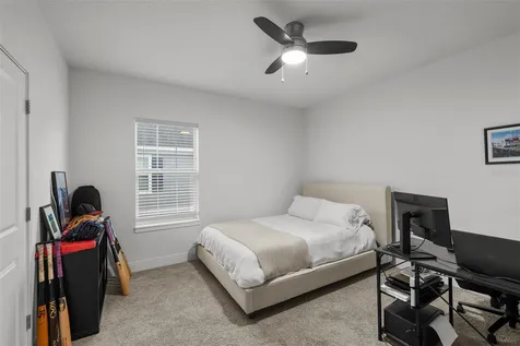 6615 S Manhattan Avenue Tampa FL 33616
