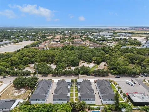 6615 S Manhattan Avenue Tampa FL 33616