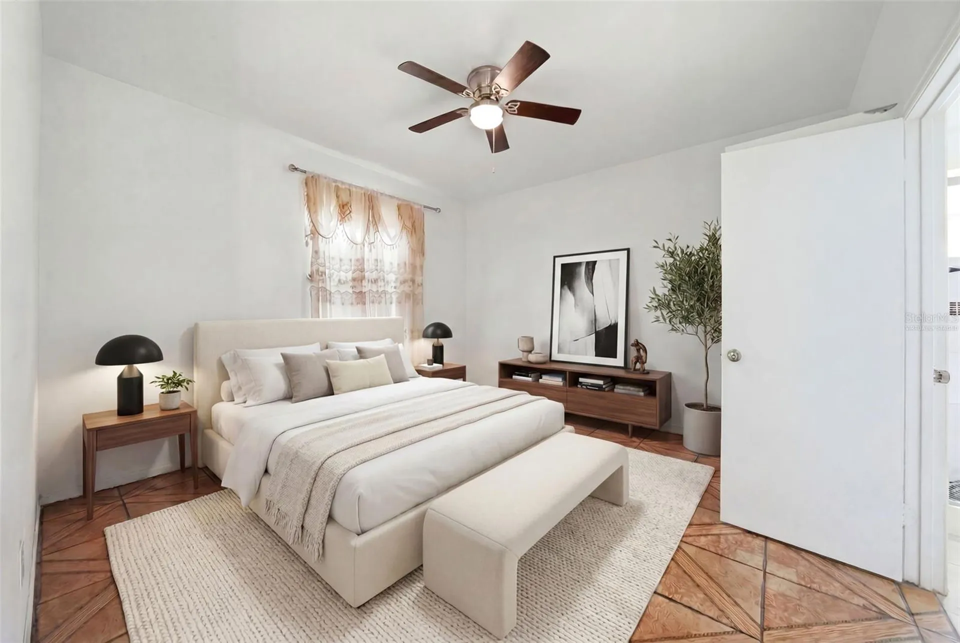 4404 America Street Orlando FL 32811