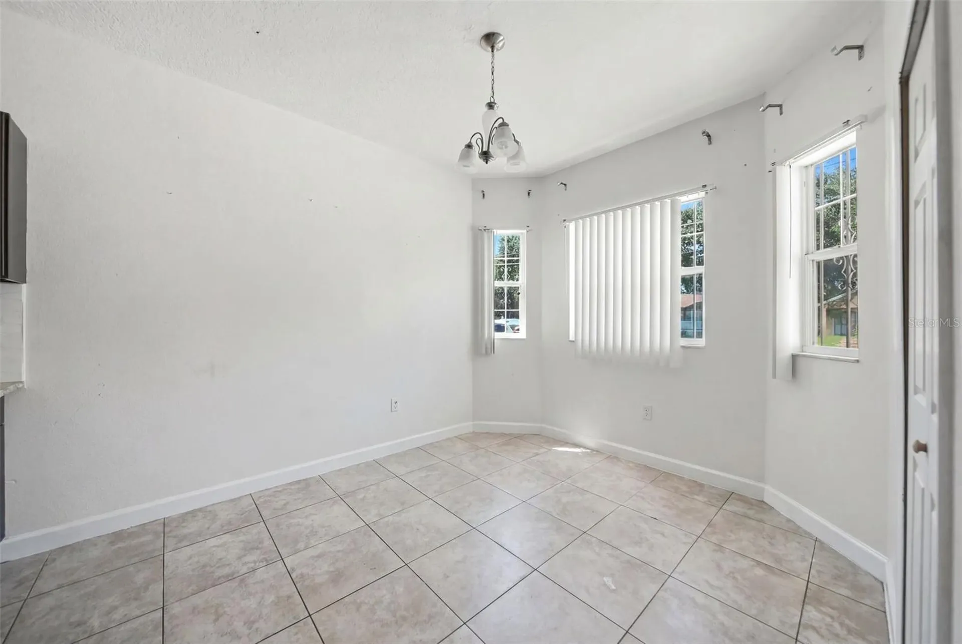 4404 America Street Orlando FL 32811