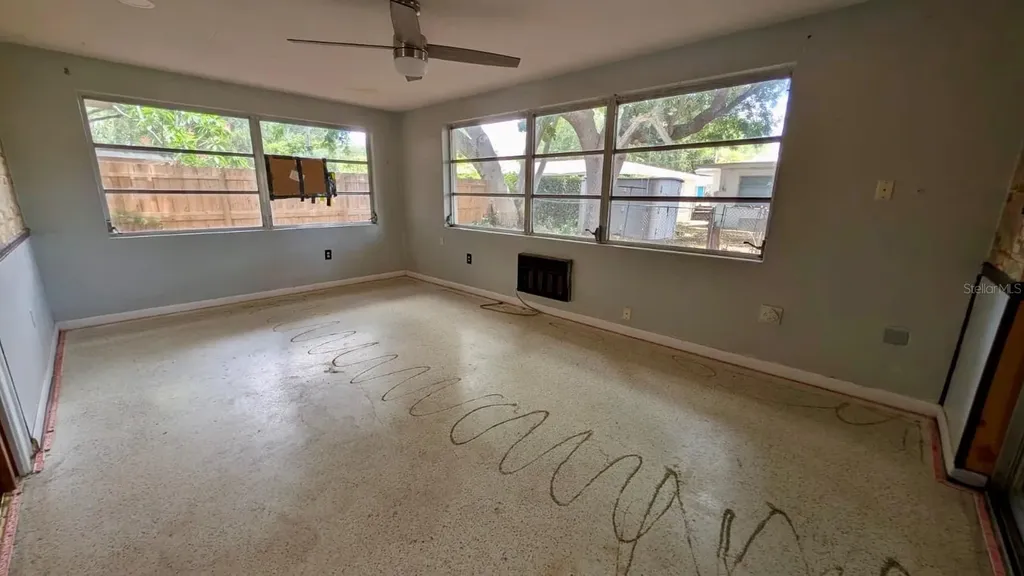 611 Patricia Avenue Dunedin FL 34698