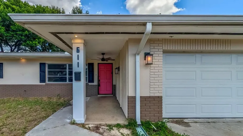 611 Patricia Avenue Dunedin FL 34698