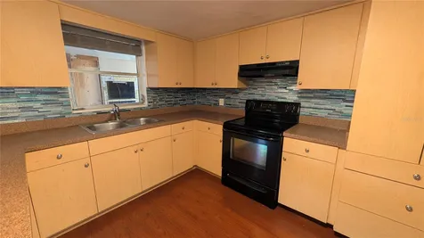 611 Patricia Avenue Dunedin FL 34698