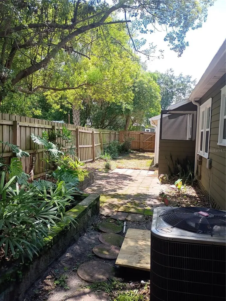 2000 Weber Street Orlando FL 32803
