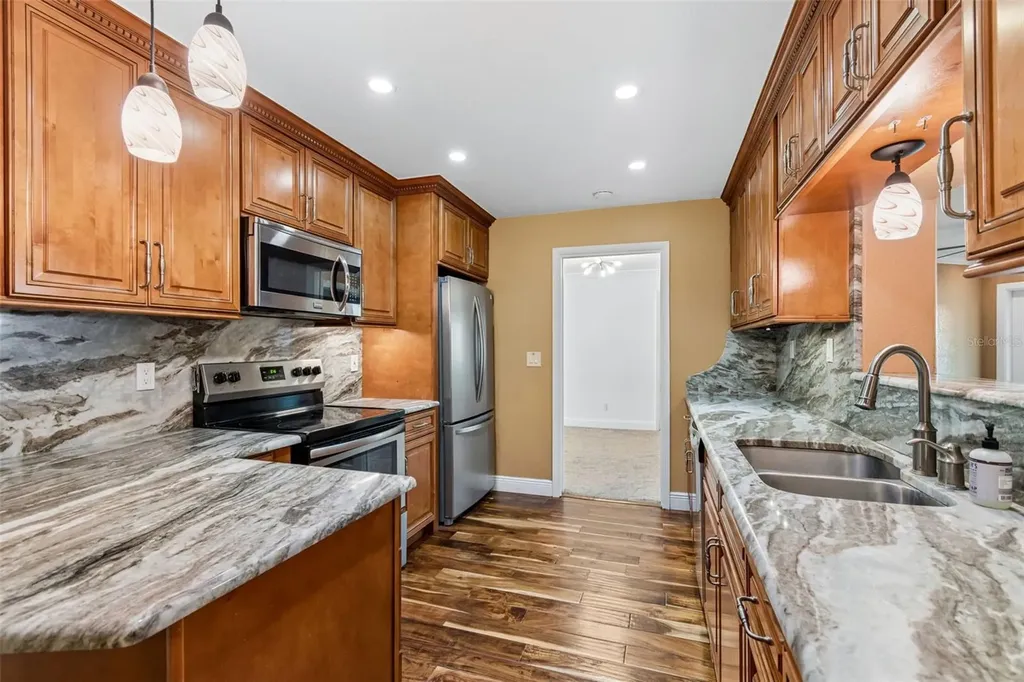 1230 15th Court SW Largo FL 33770