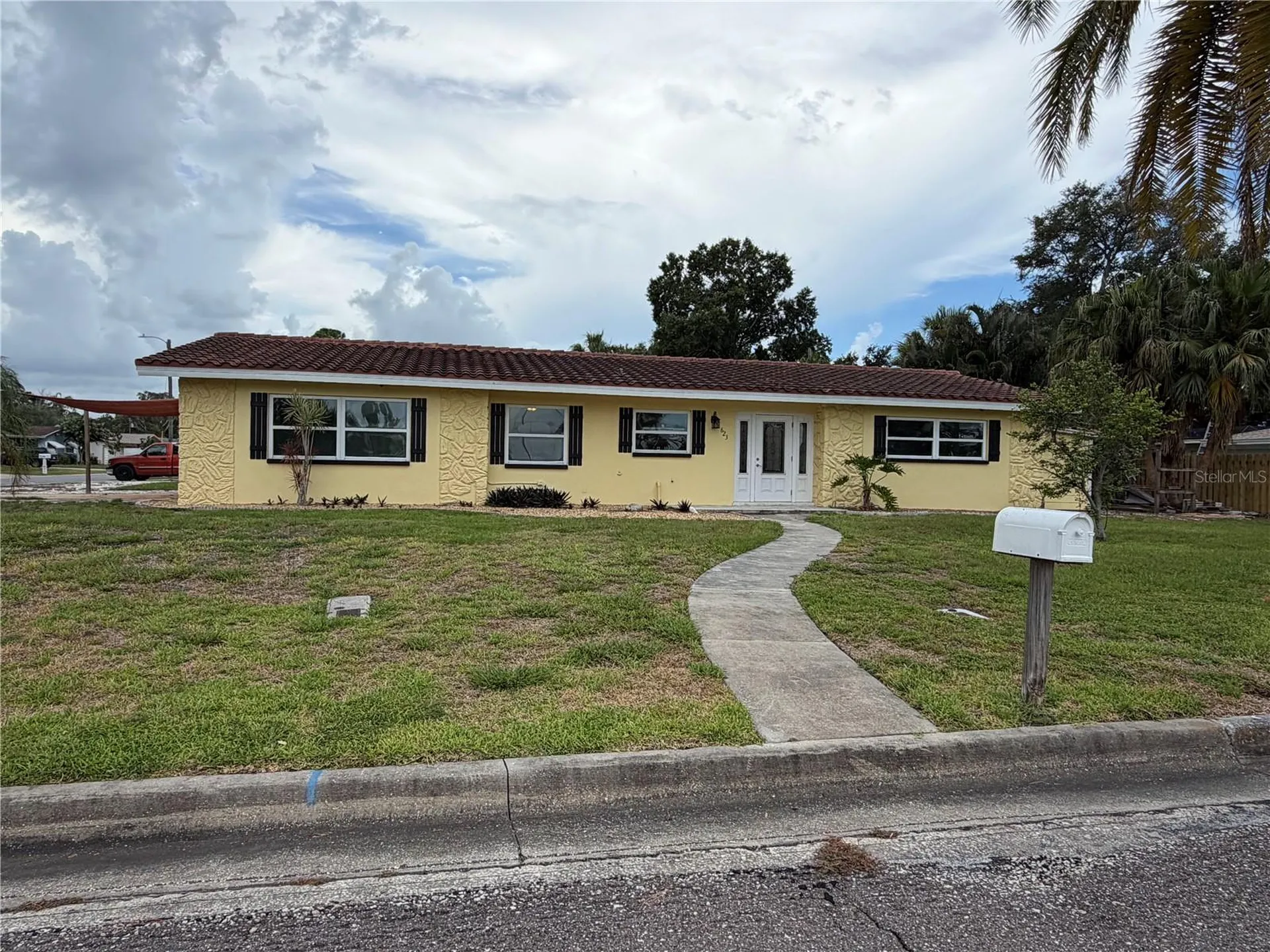 623 Palm Boulevard Dunedin FL 34698