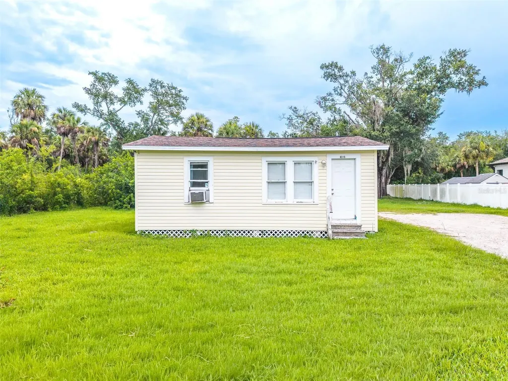 6315 Rhonda Road Tampa FL 33615