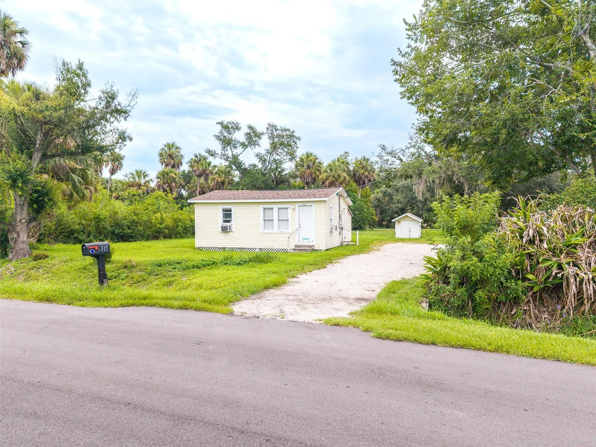 6315 Rhonda Road Tampa FL 33615