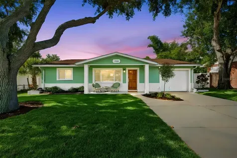 14584 Apache Avenue Largo FL 33774