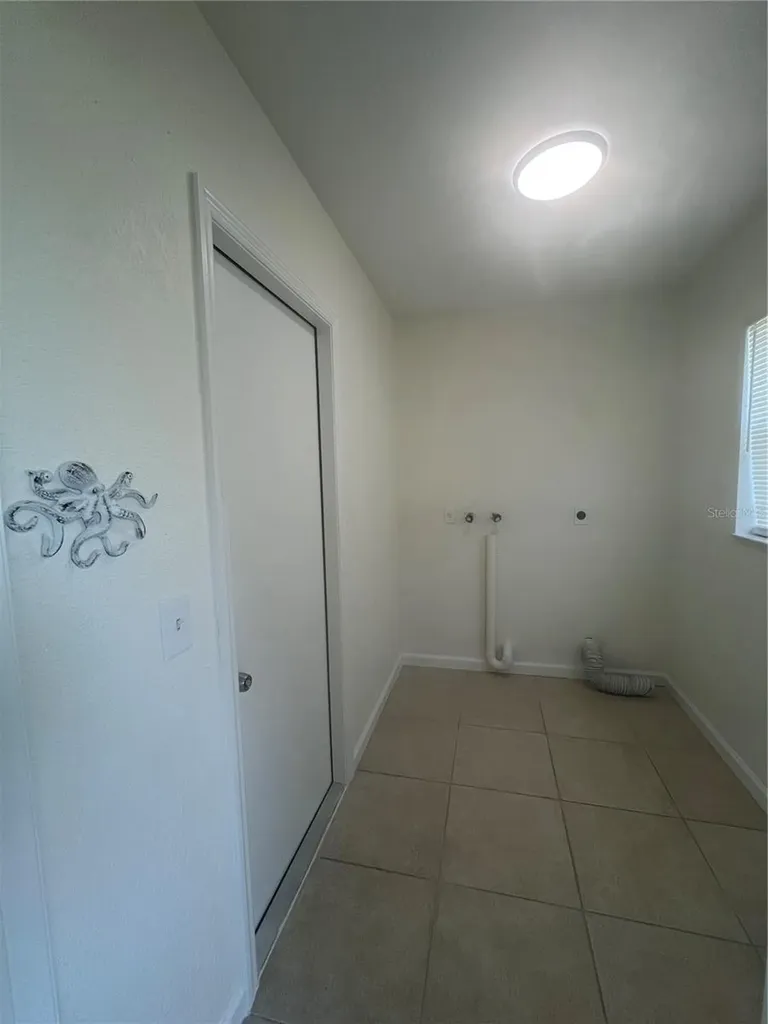 11074 Carnegie Avenue Englewood FL 34224