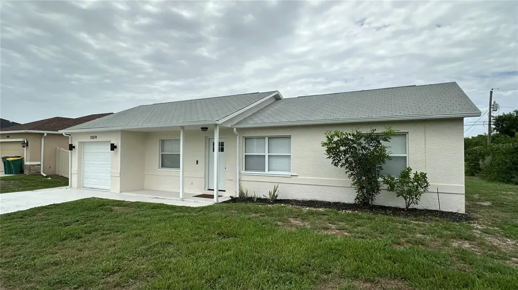 11074 Carnegie Avenue Englewood FL 34224