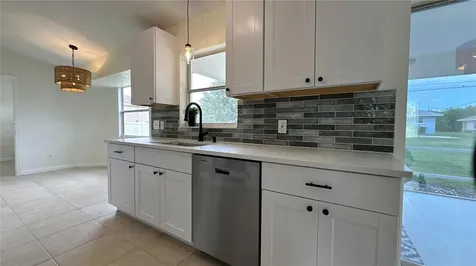 11074 Carnegie Avenue Englewood FL 34224