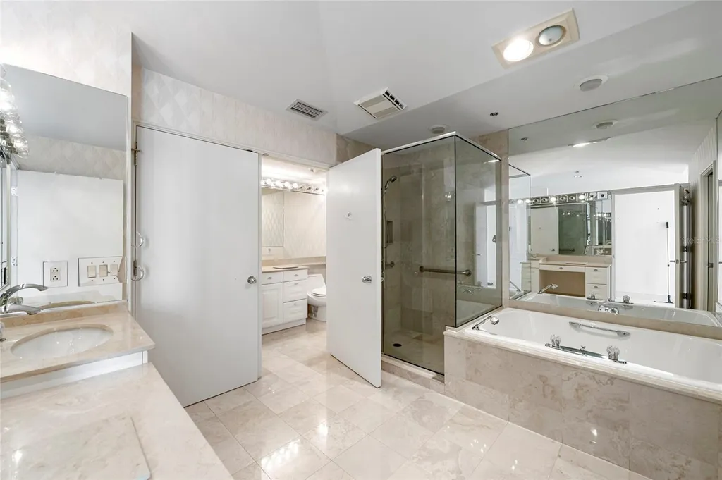 3060 Grand Bay Boulevard Longboat Key FL 34228