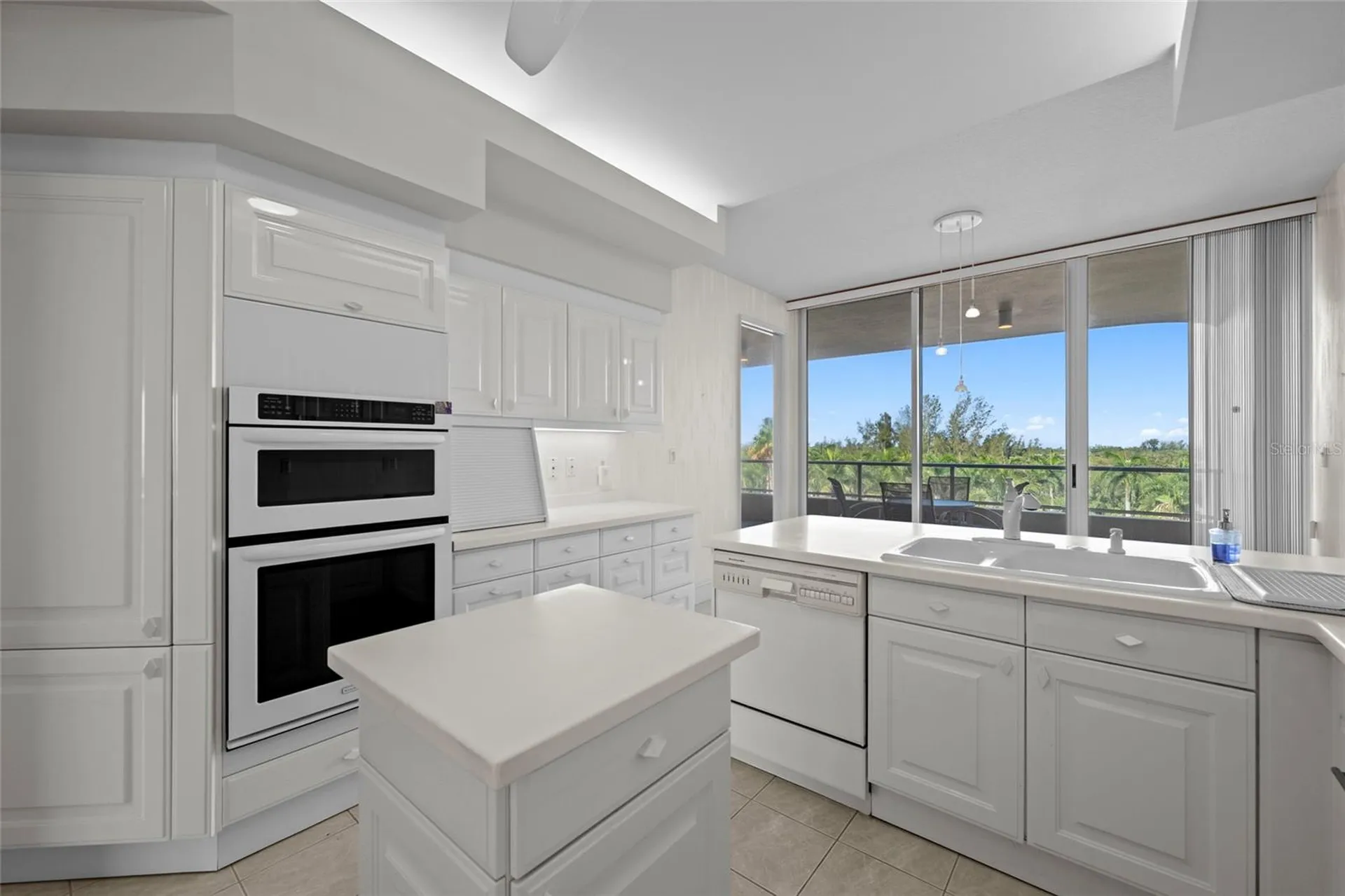 3060 Grand Bay Boulevard Longboat Key FL 34228