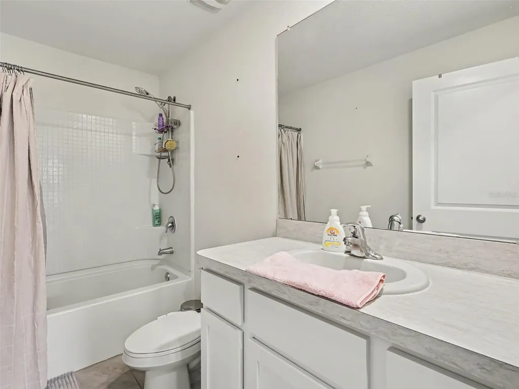 16525 Mosaic Oar Drive Wimauma FL 33598