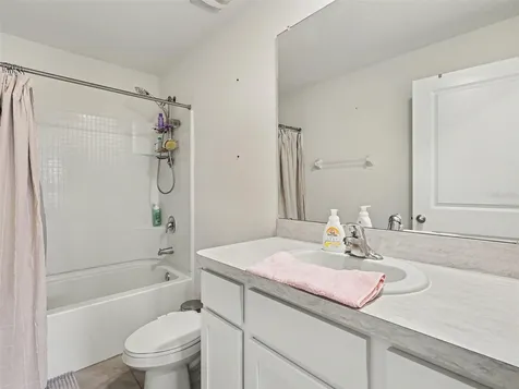 16525 Mosaic Oar Drive Wimauma FL 33598