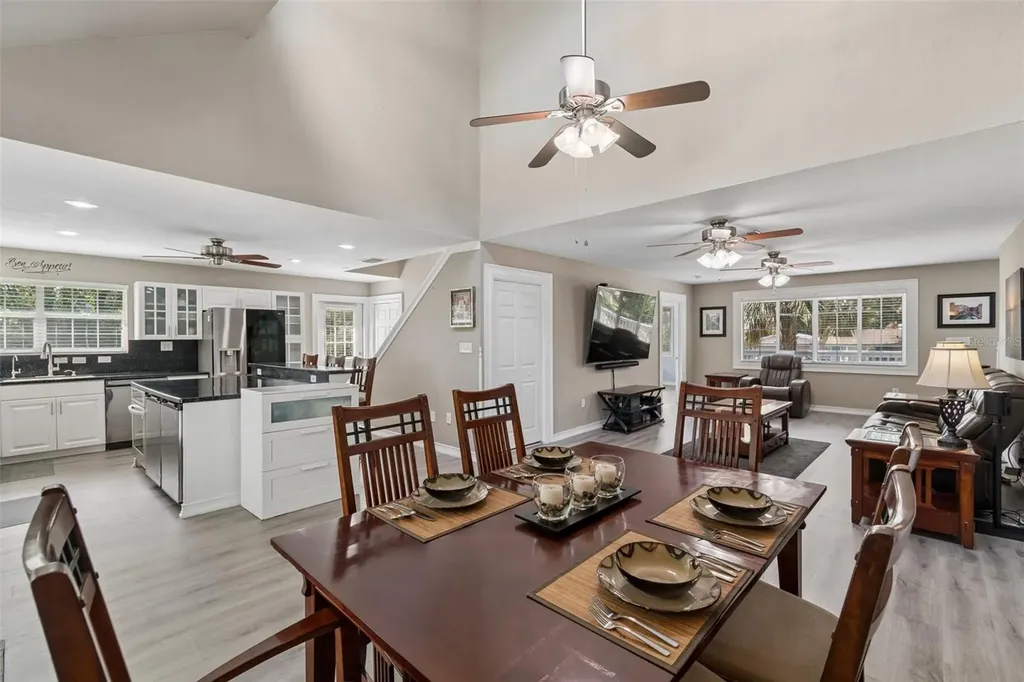 11426 Weldon Street Seffner FL 33584