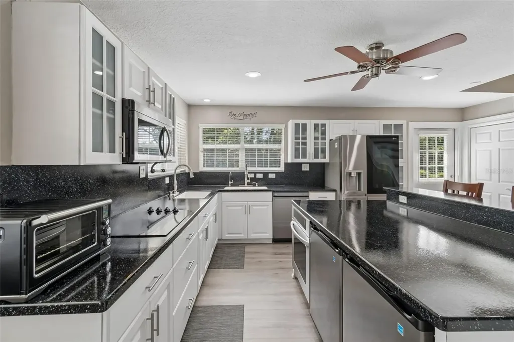 11426 Weldon Street Seffner FL 33584